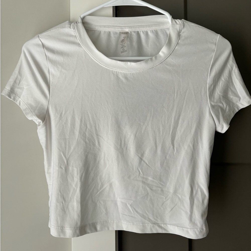 Lightweight Cropped Tee